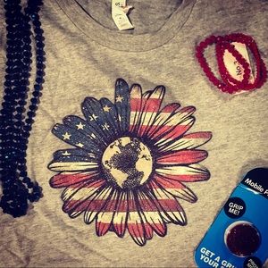 Glitter Patriotic Sunflower
Crew neck (unisex)